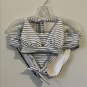 Victoria’s Secret Black and White bikini size large